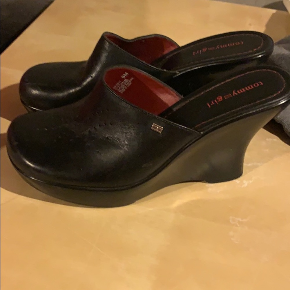 Tommy Girl  Women’s platform clogs